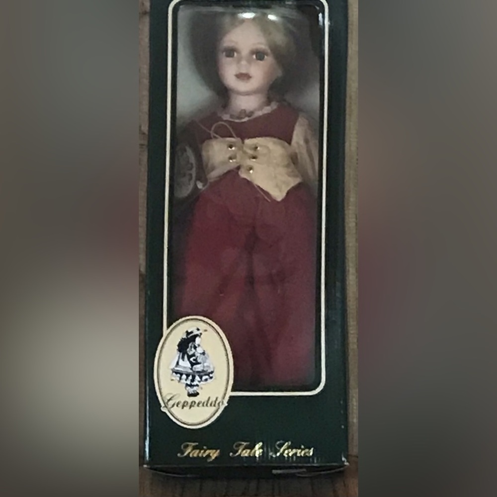 Geppeddo Fairy Tale Series Doll In Original Box. Mint Condition!